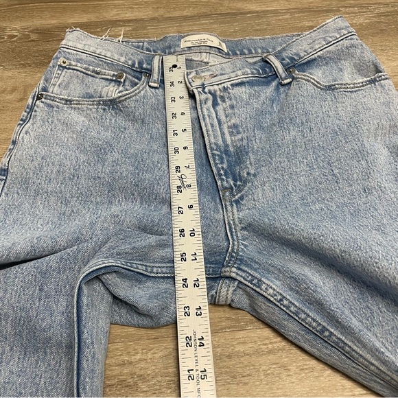 Abercrombie & Fitch 90s Straight Ultra High Rise Jeans Criss Cross Waist 10R/30 - Picture 11 of 12